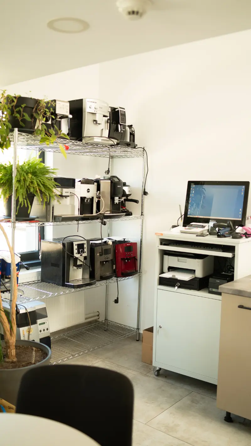 Procedură decalcifiere pentru espressor Philips