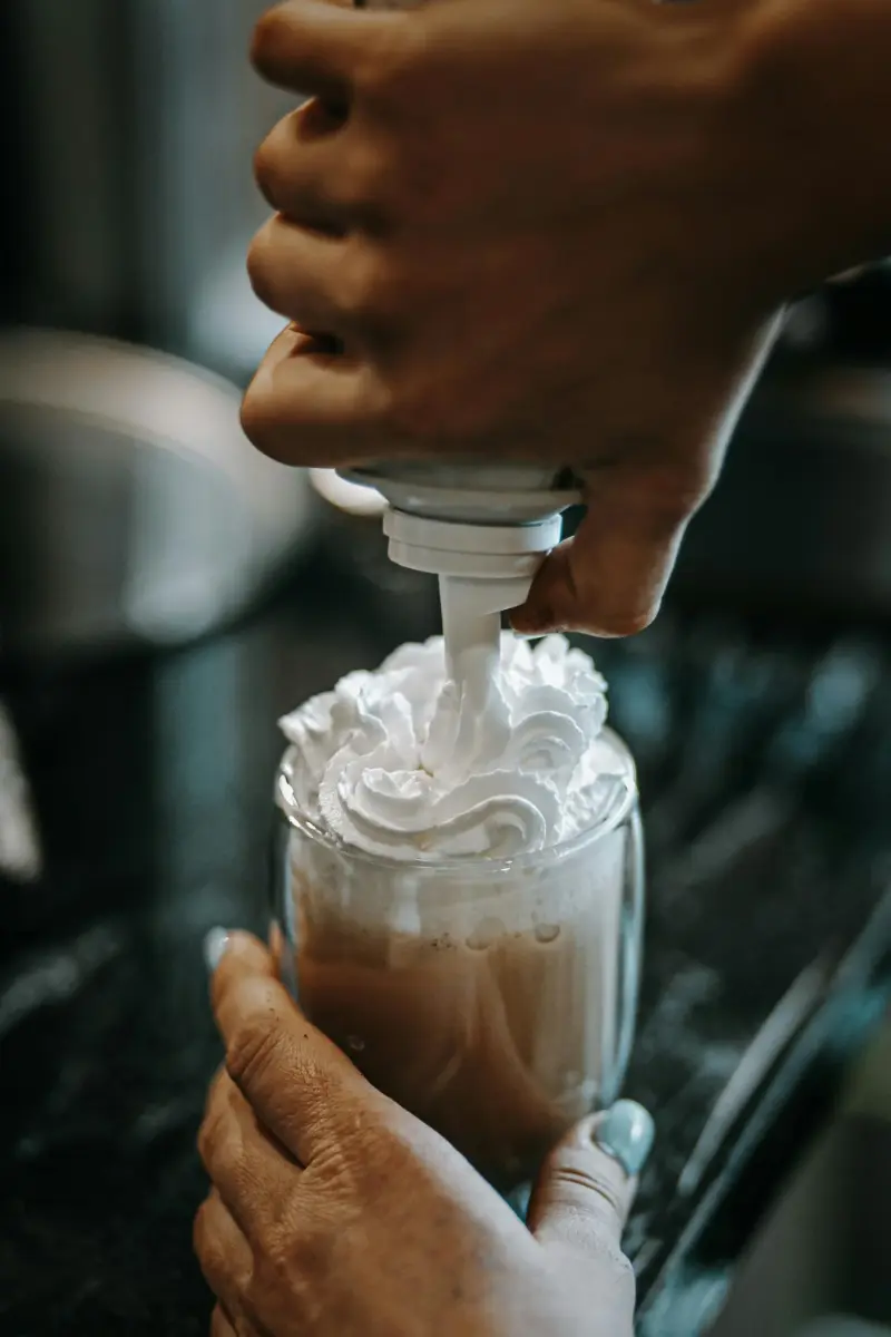 pași preparare frappe
