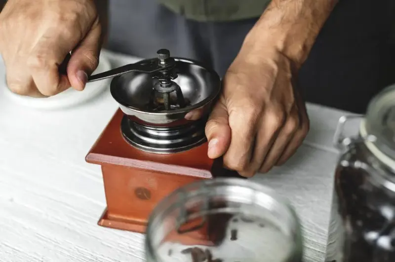 râșniță cu bravuri pentru cafea